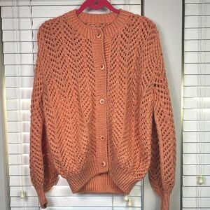 Handmade Open-Knit Sweater - Coral peach color 100% wool. Size S